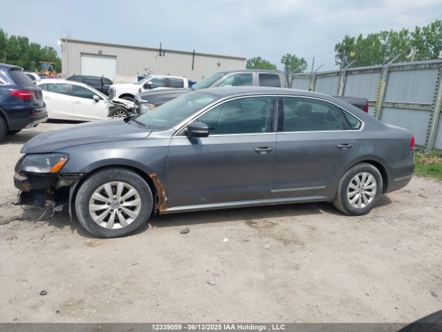 1VWAN7A32EC001581 Volkswagen Passat