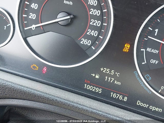 BMW 2018 2018 WBA8D9C53JA013899 Image 15