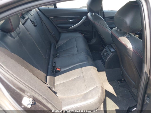BMW 2018 2018 WBA8D9C53JA013899 Image 8