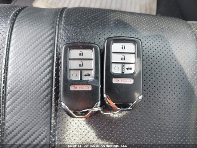 2016 Honda Civic Touring მანქანა იყიდება აუქციონზე, vin: 2HGFC1F90GH113046, აუქციონის ნომერი: 12339113