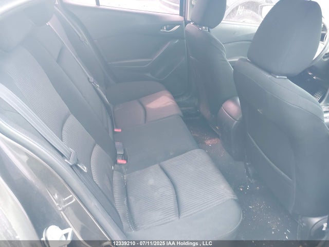 JM1BM1L73E1102082 Mazda pe