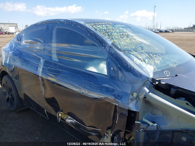 7SAYGAEE5RF016480 Tesla 2024