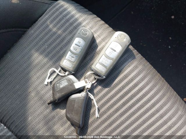 JM1BM1W30E1118796 Mazda Mazda3 Gt-sky