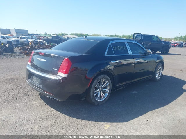 2C3CCAAGXFH806815 Chrysler 300 Touring