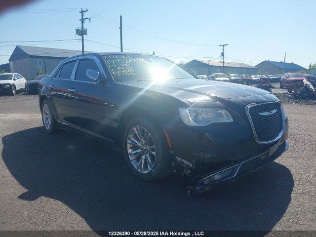 2C3CCAAGXFH806815 Chrysler 300 Touring