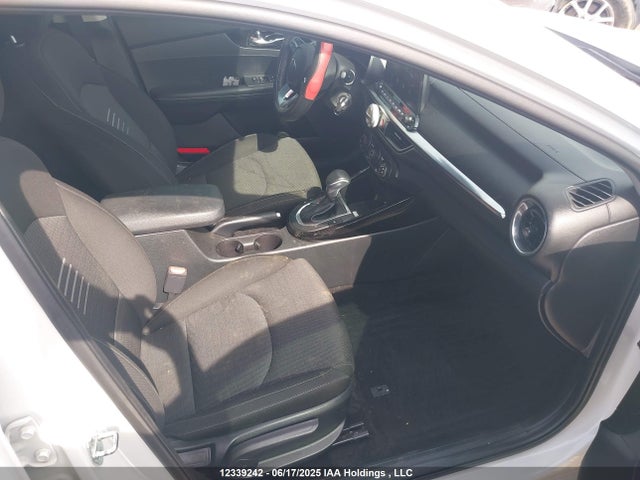 3KPF54AD3LE213363 KIA mpi nu