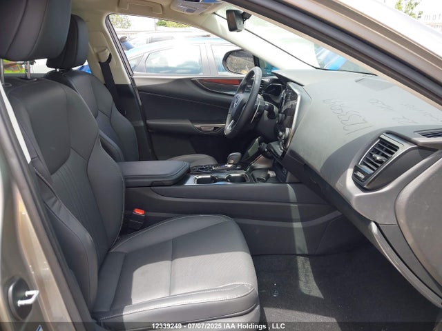 2T2ADCEZ5NC001476 Lexus a25a-fks