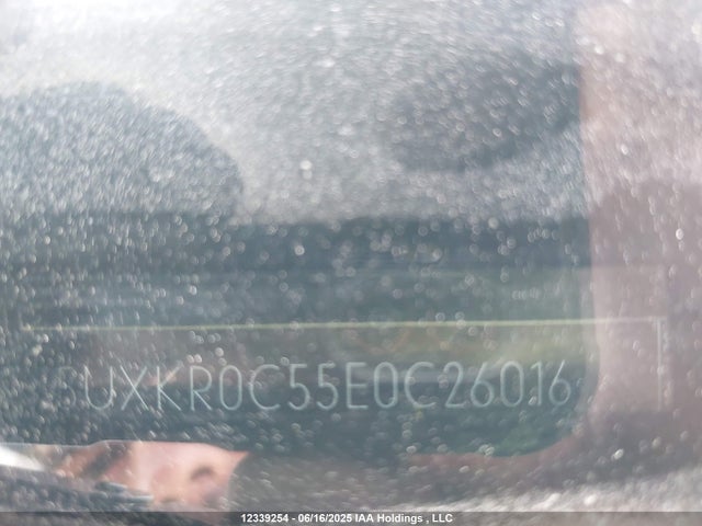 5UXKR0C55E0C26016 BMW 2014