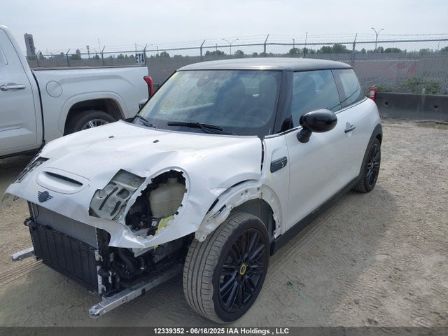 WMW13DJ09R2V42696 Mini 2024