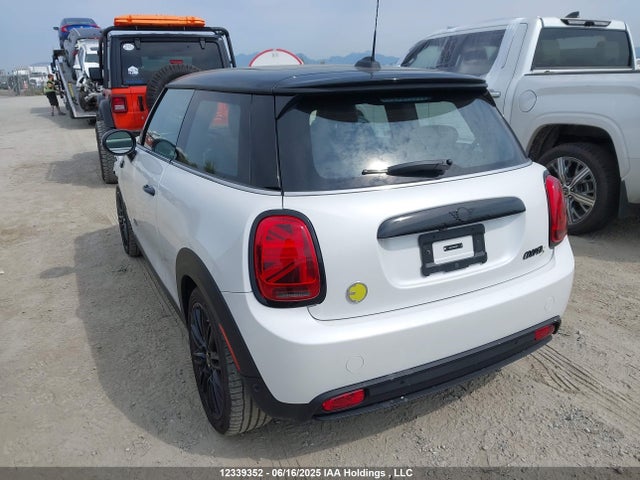 WMW13DJ09R2V42696 Mini 2024