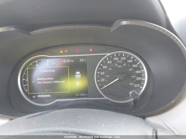 3N1CN8EV8ML813888 Nissan Versa