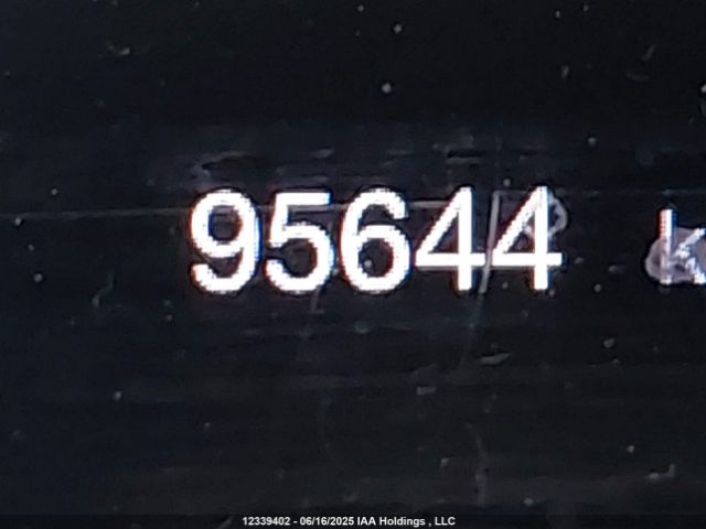 3C4NJDCB9JT402241 Jeep Compass