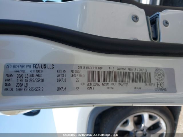 3C4NJDCB9JT402241 Jeep Compass