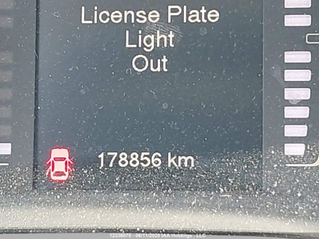 1C4PJLAB6GW355713 Jeep Cherokee Sport