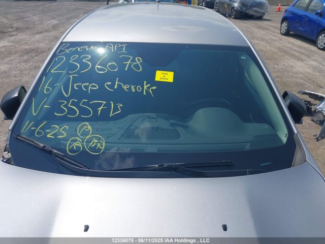 1C4PJLAB6GW355713 Jeep Cherokee Sport
