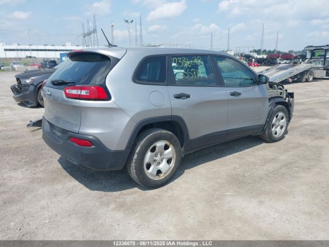 1C4PJLAB6GW355713 Jeep Cherokee Sport