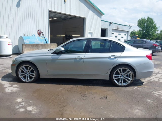 WBA3B3C55FF548224 BMW 328I