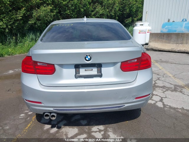 WBA3B3C55FF548224 BMW 328I