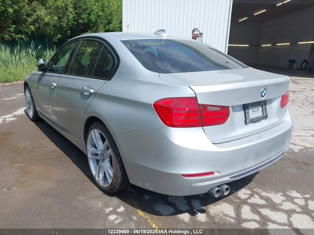 WBA3B3C55FF548224 BMW 328I