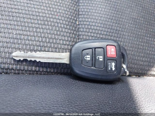2T1BURHEXGC713327 Toyota Corolla L/le/le Pls/prm/s/s Pls