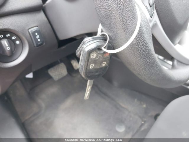 3FADP4BJ8HM105622 Ford FIESTA SE