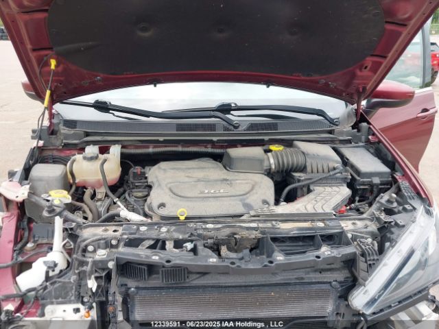 2C4RC1CGXHR768681 Chrysler Pacifica