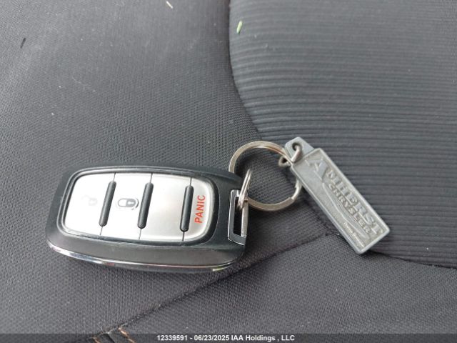2C4RC1CGXHR768681 Chrysler Pacifica