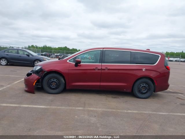 2C4RC1CGXHR768681 Chrysler Pacifica