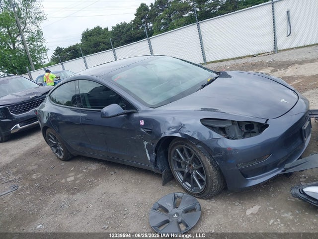 5YJ3E1EB9NF320103 Tesla MODEL 3