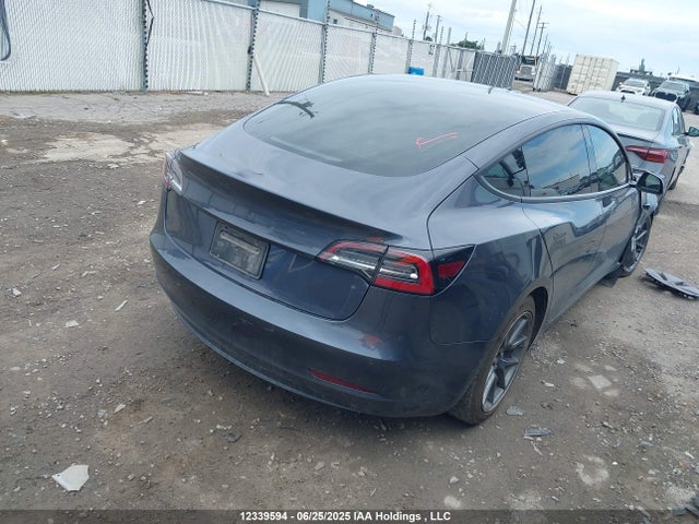 5YJ3E1EB9NF320103 Tesla MODEL 3