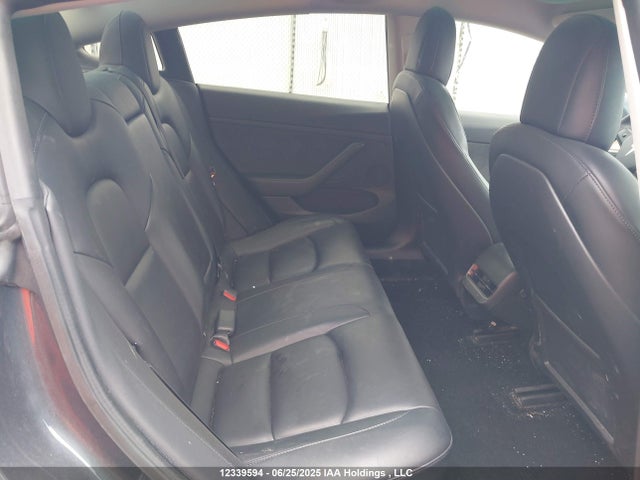 5YJ3E1EB9NF320103 Tesla MODEL 3