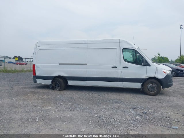 W1Y5ECHY9LP236236 Mercedes-Benz om642