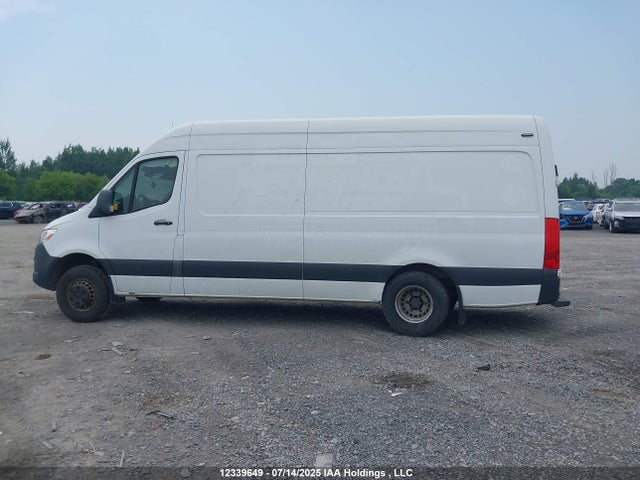 W1Y5ECHY9LP236236 Mercedes-Benz om642