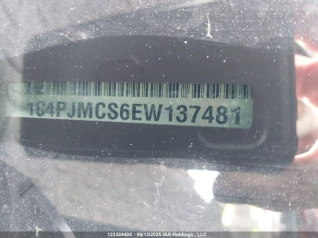 1C4PJMCS6EW137481 Jeep Cherokee North