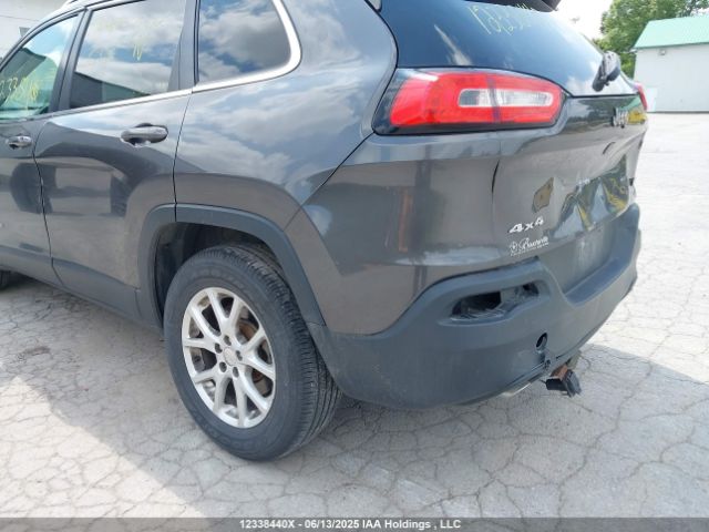 1C4PJMCS6EW137481 Jeep Cherokee North