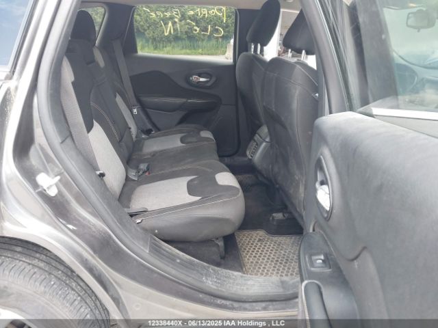 1C4PJMCS6EW137481 Jeep Cherokee North