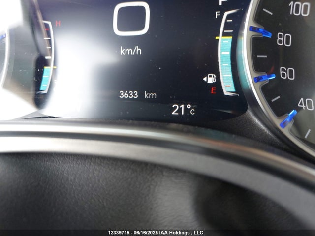 Chrysler 2025 2025 2C4RC1GG0SR570676 Image 14