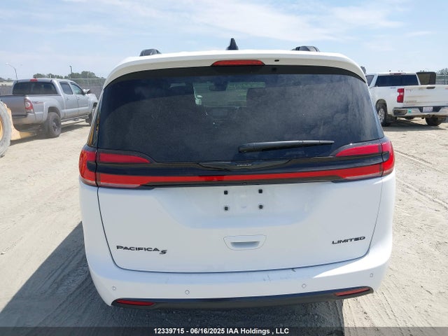 Chrysler 2025 2025 2C4RC1GG0SR570676 Image 15