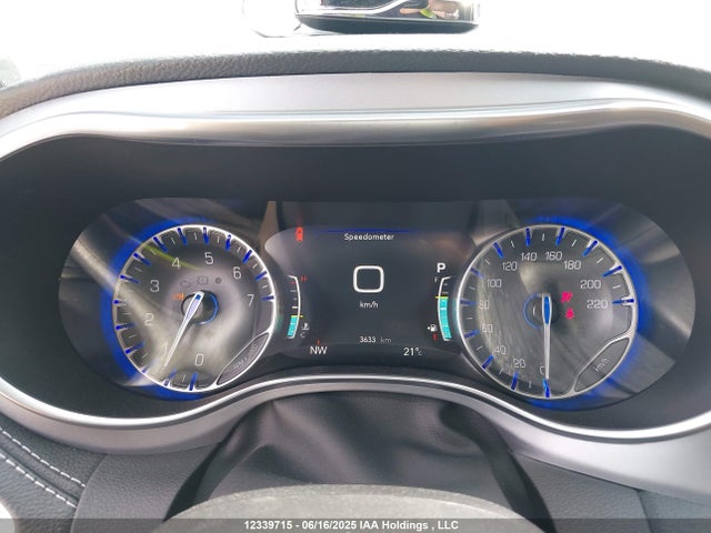 Chrysler 2025 2025 2C4RC1GG0SR570676 Image 7