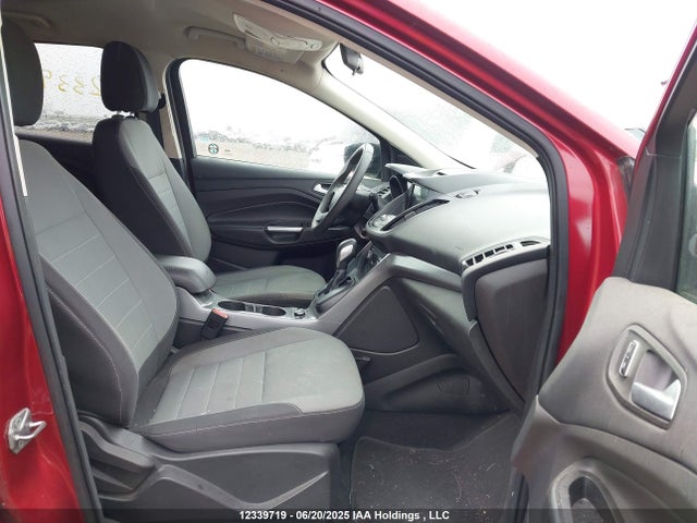 1FMCU9GX3GUA33677 Ford 2016