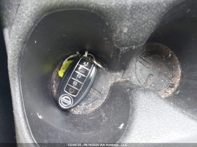 5N1AT2MVXHC768720 Nissan Rogue