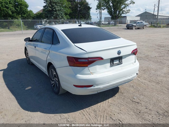3VWG57BU6KM145503 Volkswagen 1.4 tsi