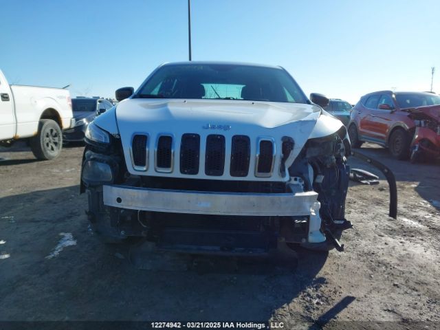 1C4PJLAB4EW112205 Jeep Cherokee Sport