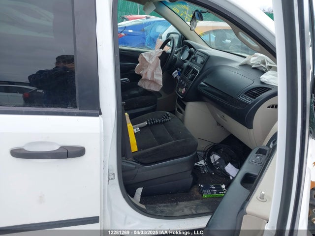 Dodge Grand Caravan Se/sxt 2015 2C4RDGBG4FR679221 Image 5