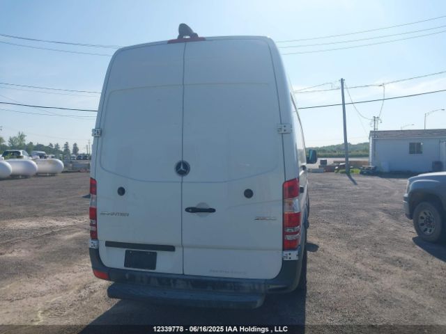 WD3BE8CD8JP589258 Mercedes-Benz mg5+mh5 with brake assist