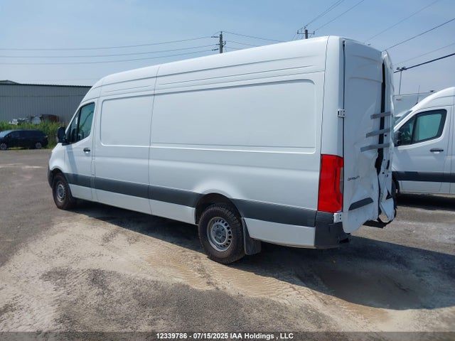 W1Y4KCHYXRP703015 Mercedes-Benz om654
