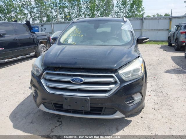 1FMCU9J94HUD89759 Ford 2017