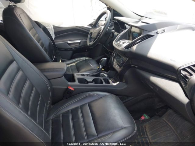 1FMCU9J94HUD89759 Ford 2017