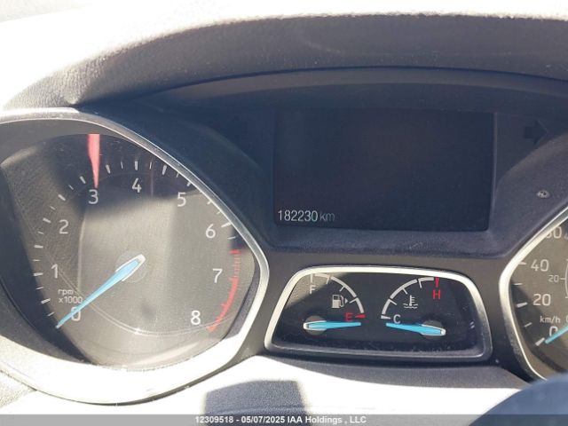 1FMCU0HD5JUC96387 Ford ESCAPE SEL