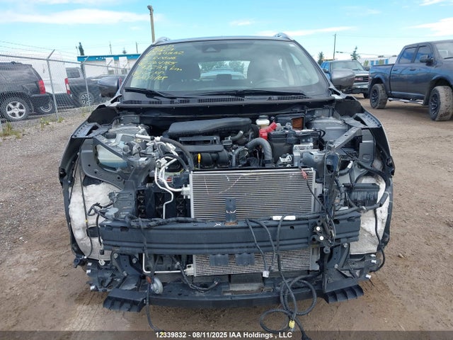 JN1BJ1CR8JW264185 Nissan 2018